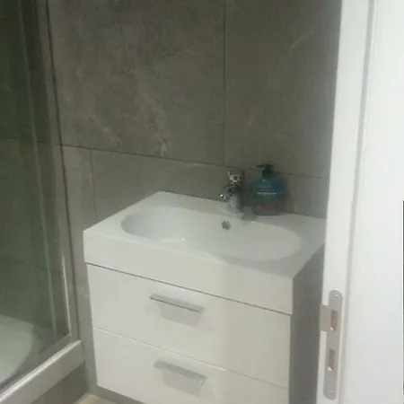 Апартаменти Freminore Sky Aprtments Айя-Напа