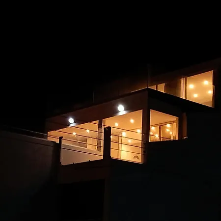 Freminore Sky Aprtments * أيا نابا